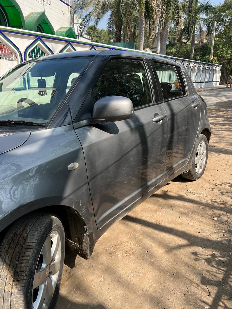 Suzuki Swift 2010 3