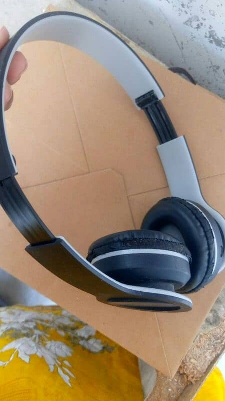 Headphone Bluetooth 2