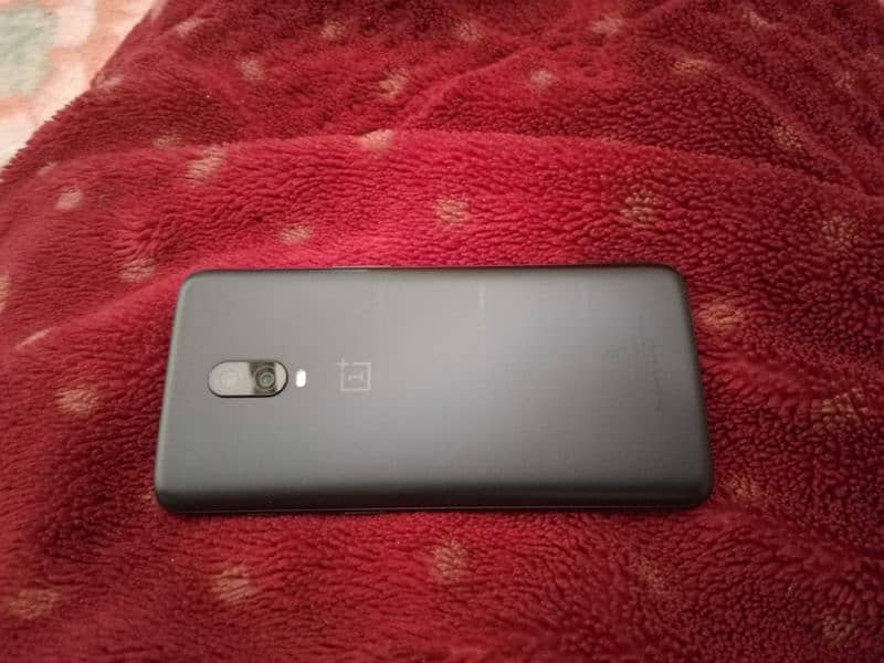 OnePlus 6t fully genuine condition urgent sale 8/128 0