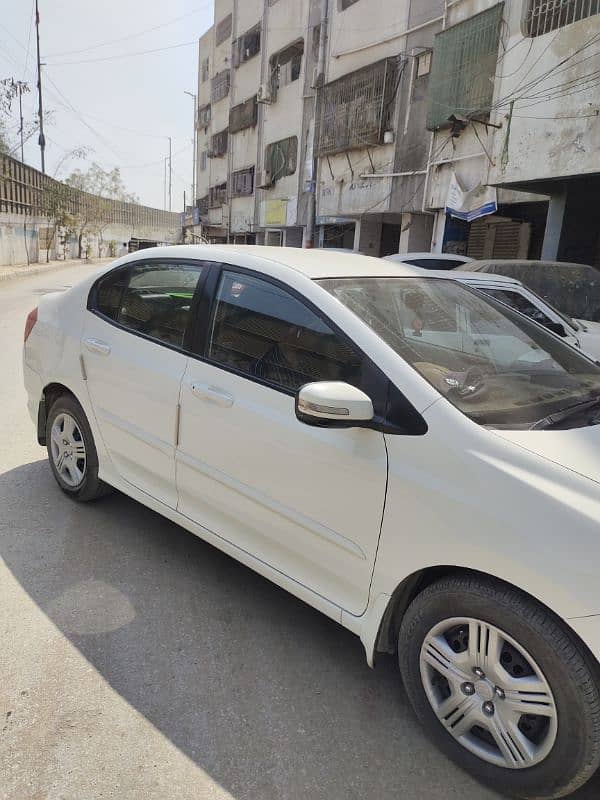 Honda City IVTEC 2018 4