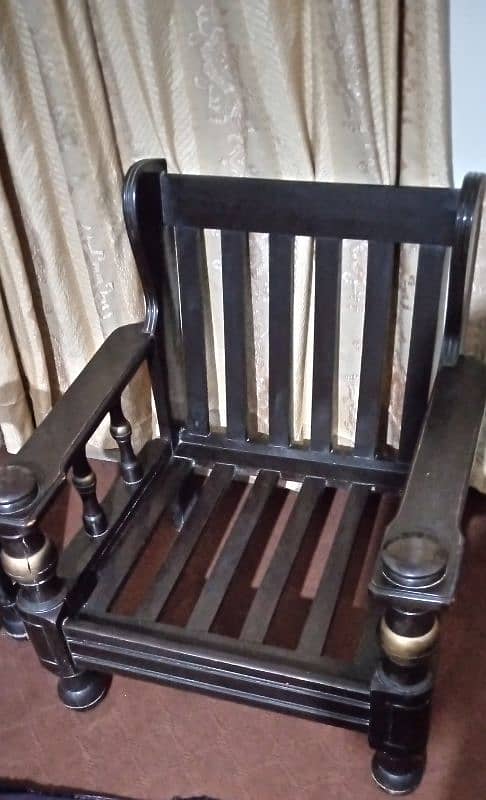 5 Sitter wooden sofa set for sale. 9