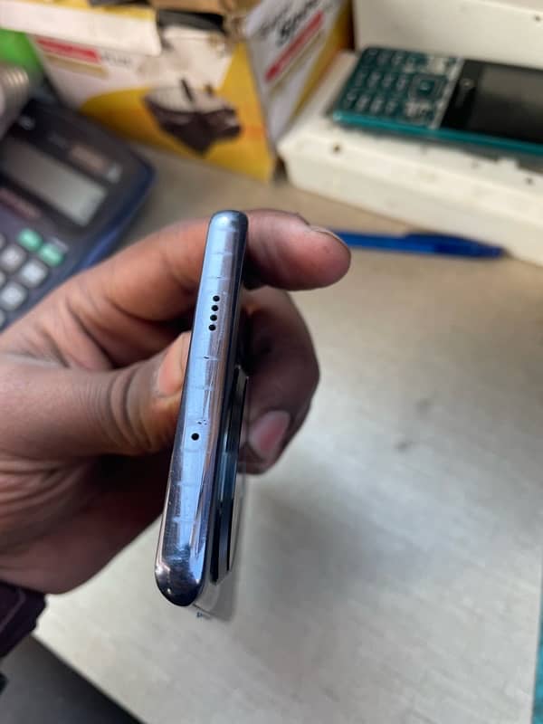 tecno spark 20 pro plus 8/8 256gb ha urgent sale full box  Kay sat 1