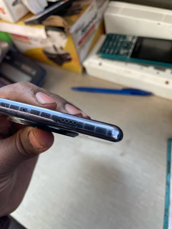 tecno spark 20 pro plus 8/8 256gb ha urgent sale full box  Kay sat 4