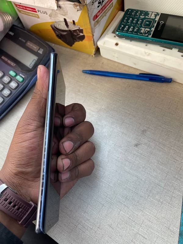 tecno spark 20 pro plus 8/8 256gb ha urgent sale full box  Kay sat 6