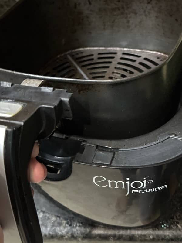 Emoji power  Oil Free Air Fryer 2