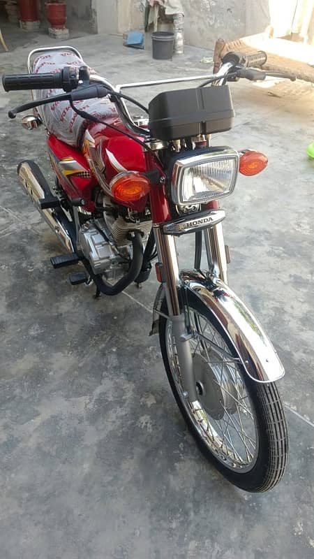 HONDA CG 125 2025 MODEL 2