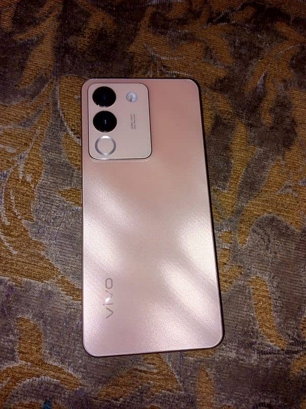 Vivo v29e 8+8/256 with box and charger condition 10/10 3