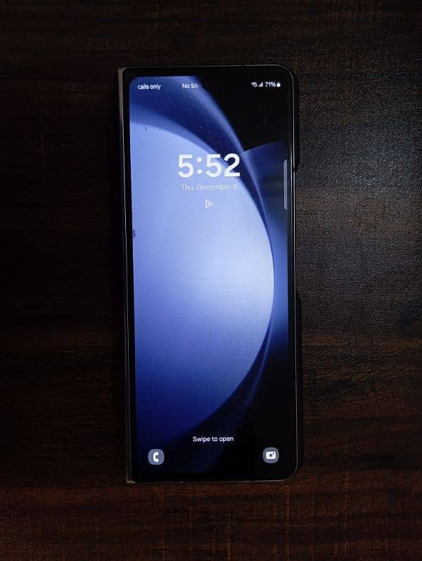 Samsung Galaxy Z Fold 5 1