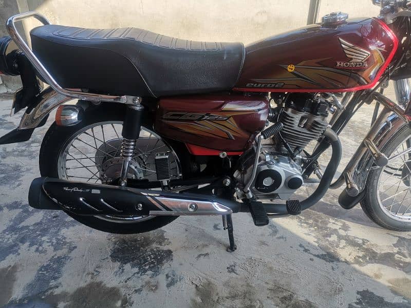 Honda 125 2021 model zero condition 3