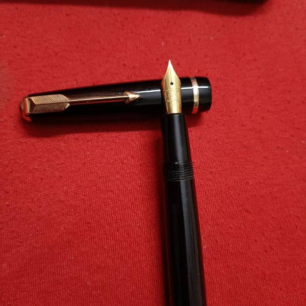 Parkar Fountain pen 14 K Gold nib 3