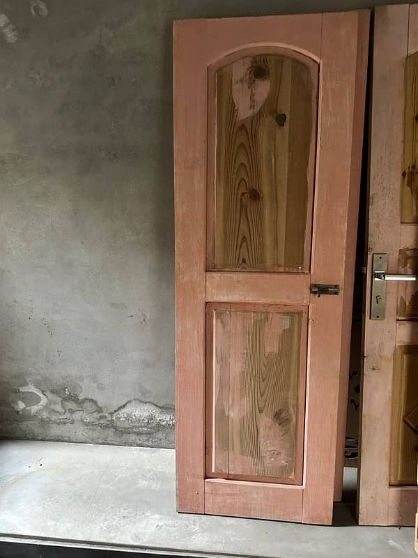 am selling new pine doors 7