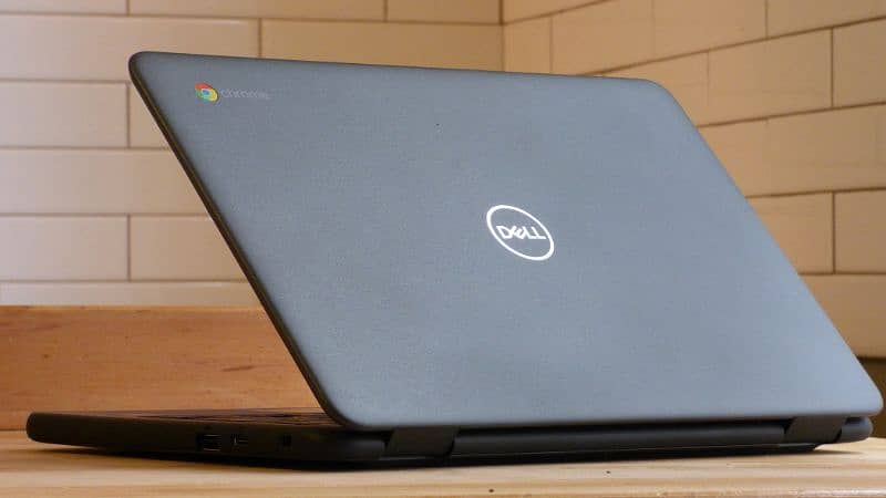 Dell 3100 Chromebook 4GB/16GB 1