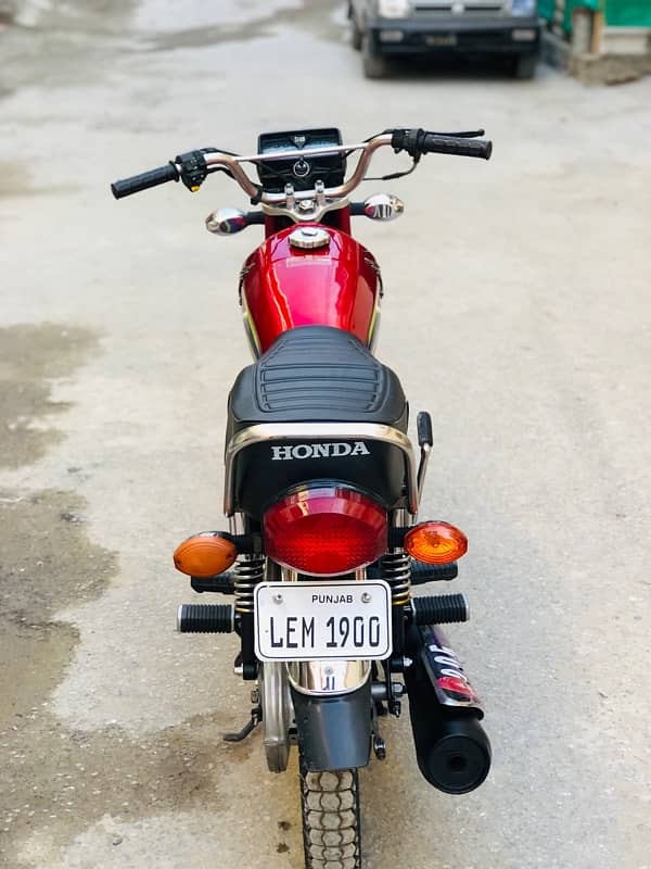 HONDA 125 4