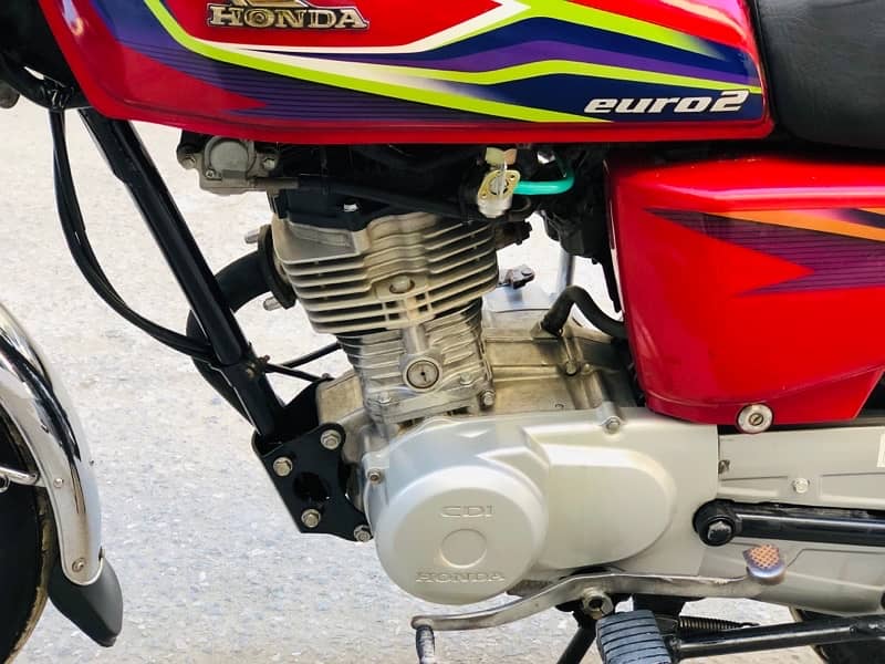 HONDA 125 8