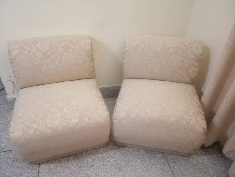 2 single Sofas with brand new Poshish 1