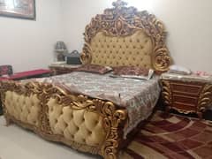 King size Bed