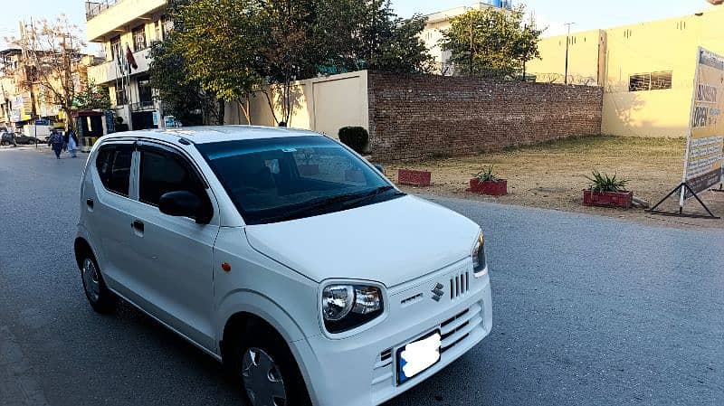 Suzuki Alto 2022 vxr,Totally original brand new. 3