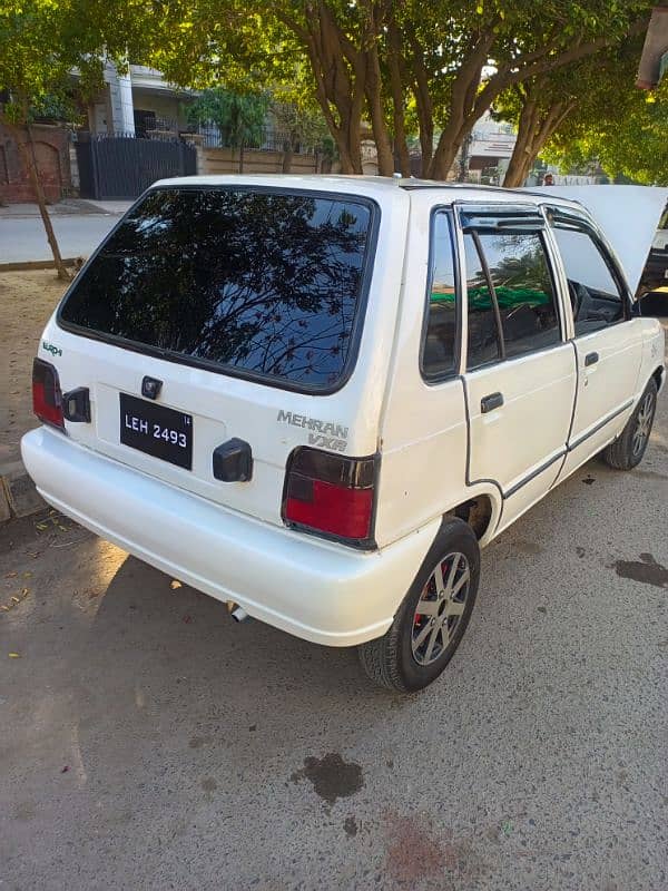 Suzuki Mehran VXR 2014 8