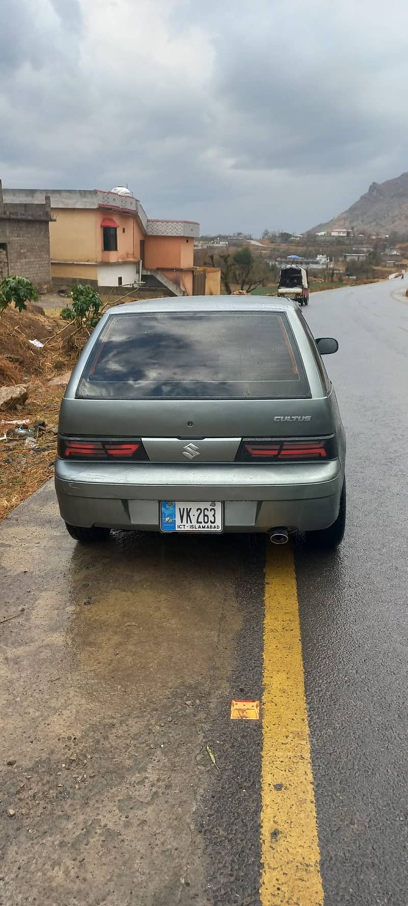 Suzuki Cultus VXR 2012 3