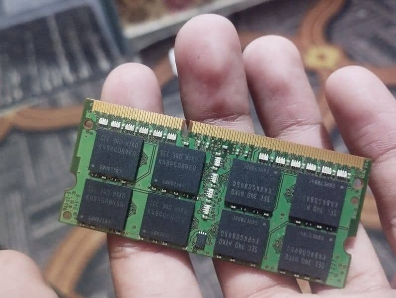 8gb ram 1