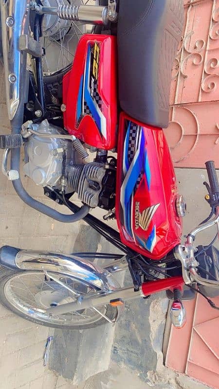 Honda 125 model 2024 Karachi number 1