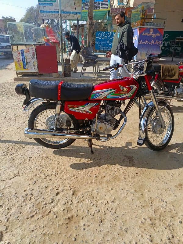 Honda 125  2023 model isb number 1