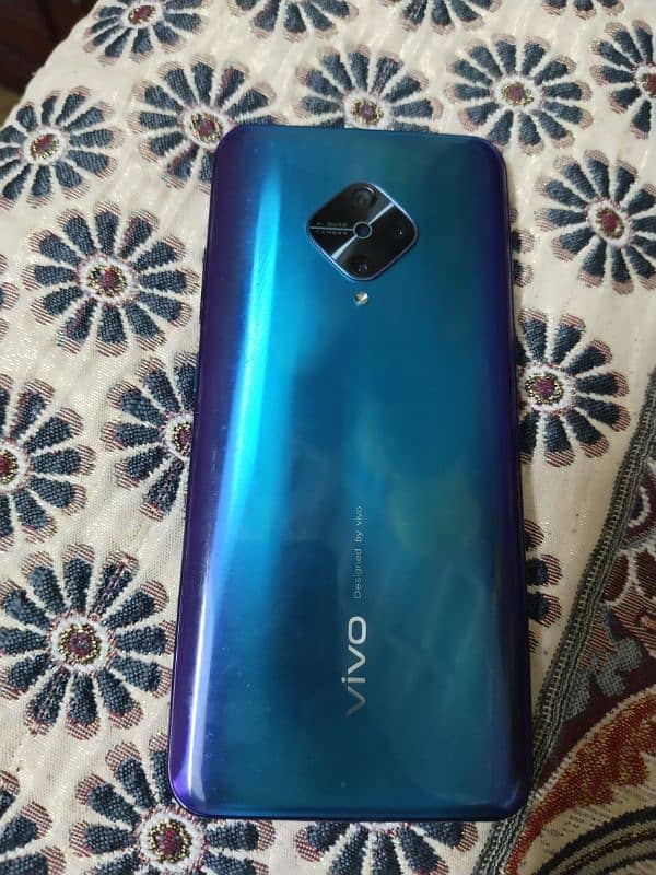 vivo s1 pro. purpal 2