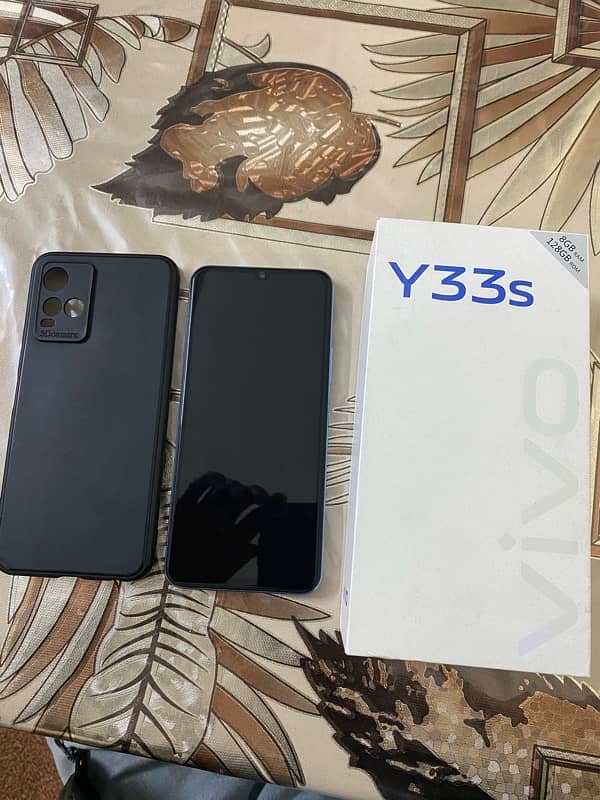 Vivo Y33s in mint condition for sale 9