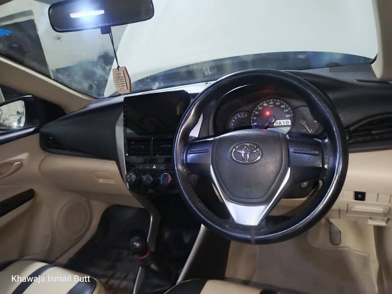 Toyota Yaris 2020 5