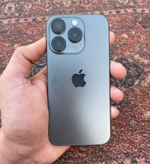 IPhone 15pro Nonpta lush condition(full sim time)Whatsapp(03274117805) 2