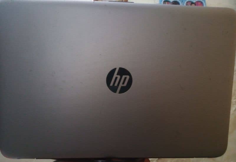 HP core i3 5 generation 250gb 8 gb 1