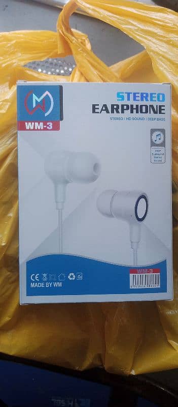 Stereo Earphones WM-3 – Lightweight & High-Quality Sound 1