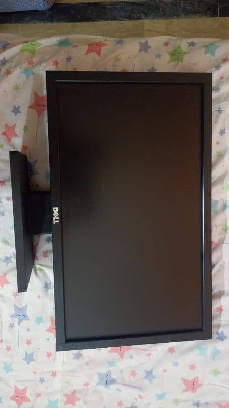 22" LCD New Condition No Fault No repair 10/10 Condition 3