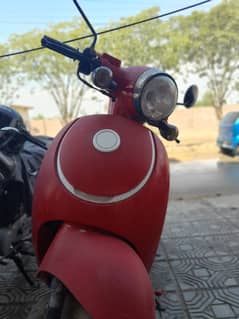 Scooty