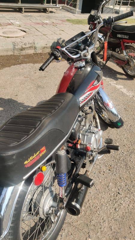 Honda 125 2017 model double parts 3