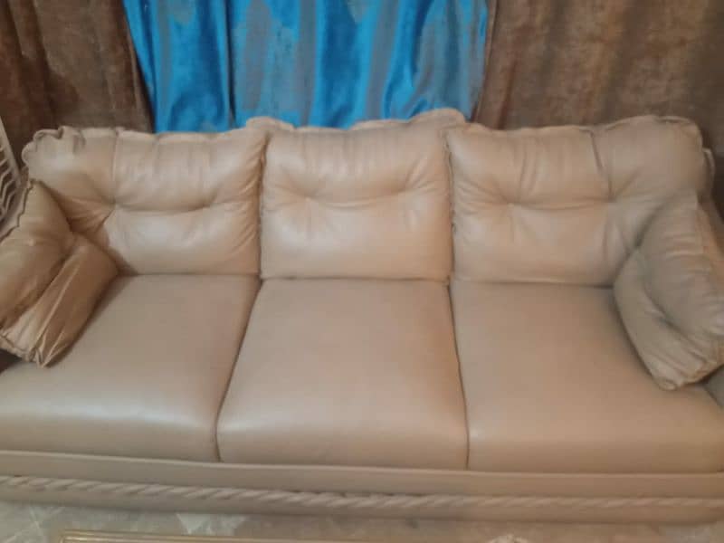 7 Seater Leather Sofa Set 1