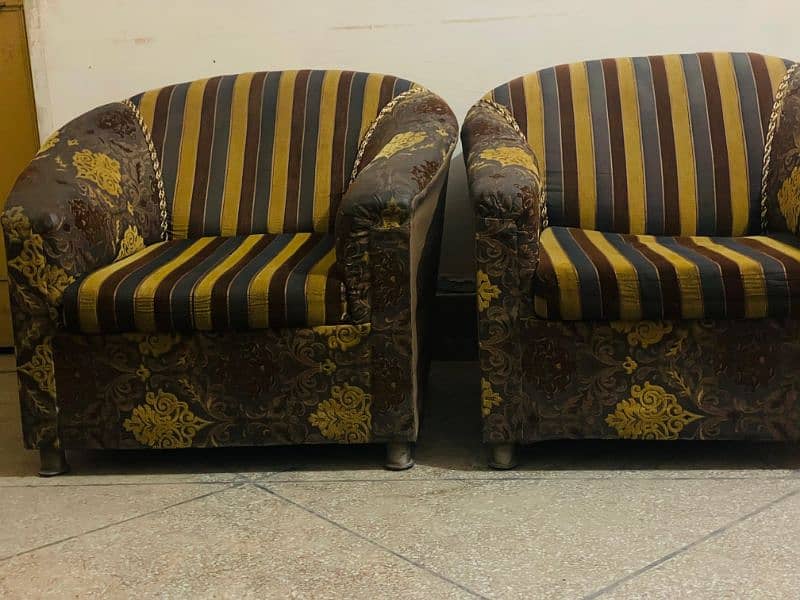 Sofa Set 5 Seater 2