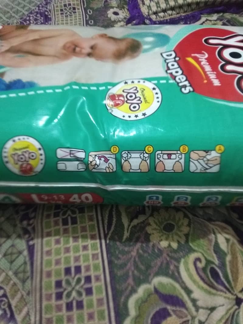 yoyo baby diapers 950 only L 4 2