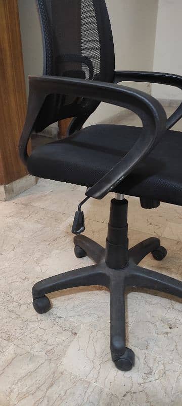 2 Office Chairs For Sale - Excellent Condition Perfect for Your Office 2