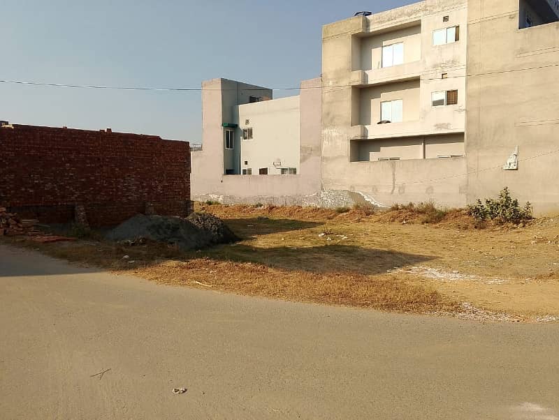 Residential Plot For Sale In Rs. 9000000 4