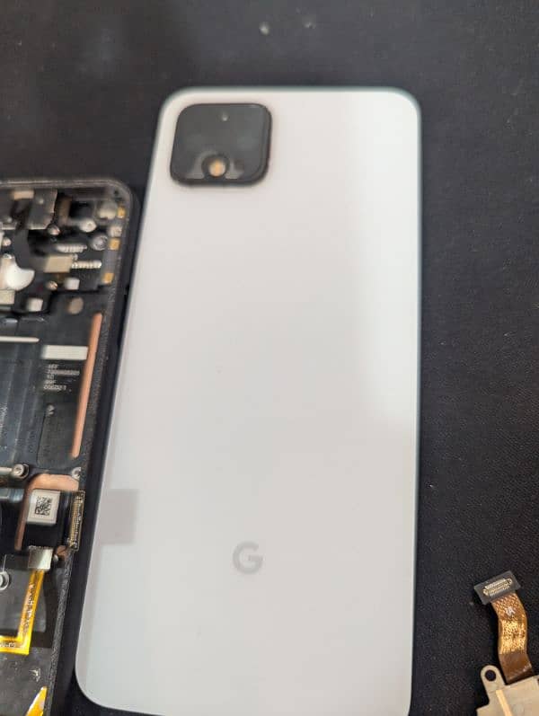 pixel 5 camera battery and pixel 4 back 4