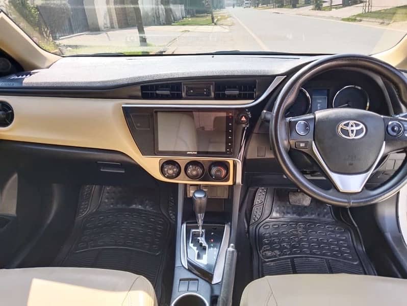 Toyota Corolla Altis 2019 10