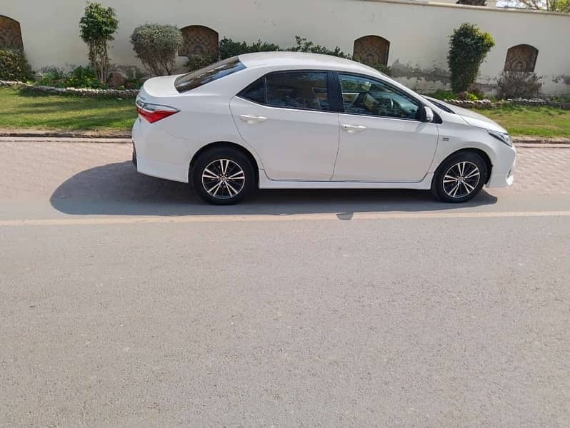 Toyota Corolla Altis 2019 19