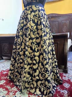 3 peice fancy Lehnga with net, kurti , dupatta