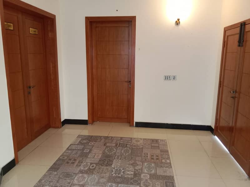 1 Kanal Brand New Luxury Upper Portion Available For Rent In Jasmine Block Bahria Town Lahore 15