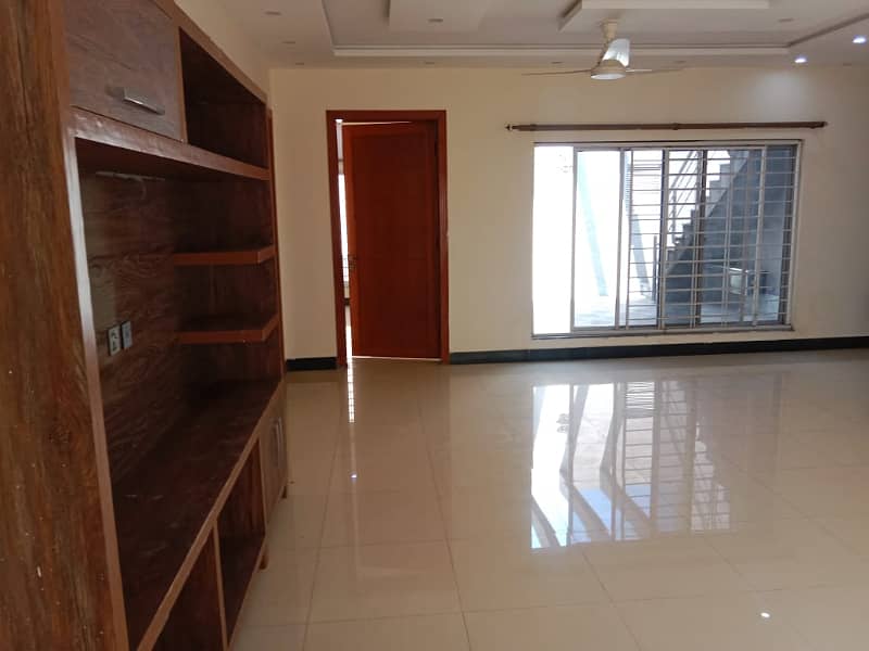 1 Kanal Brand New Luxury Upper Portion Available For Rent In Jasmine Block Bahria Town Lahore 20