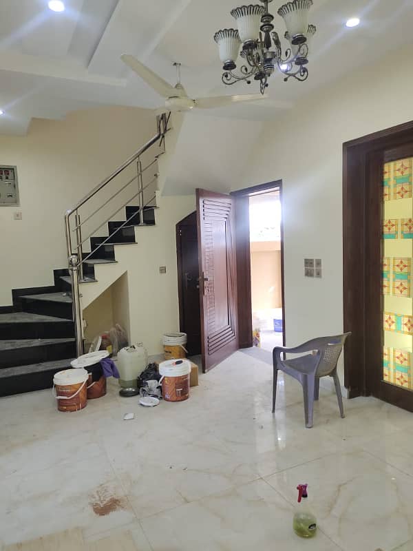 5 MARLA BEAUTIFUL HOUSE AVAILABLE FOR RENT IN DHA RAHBER 11 7