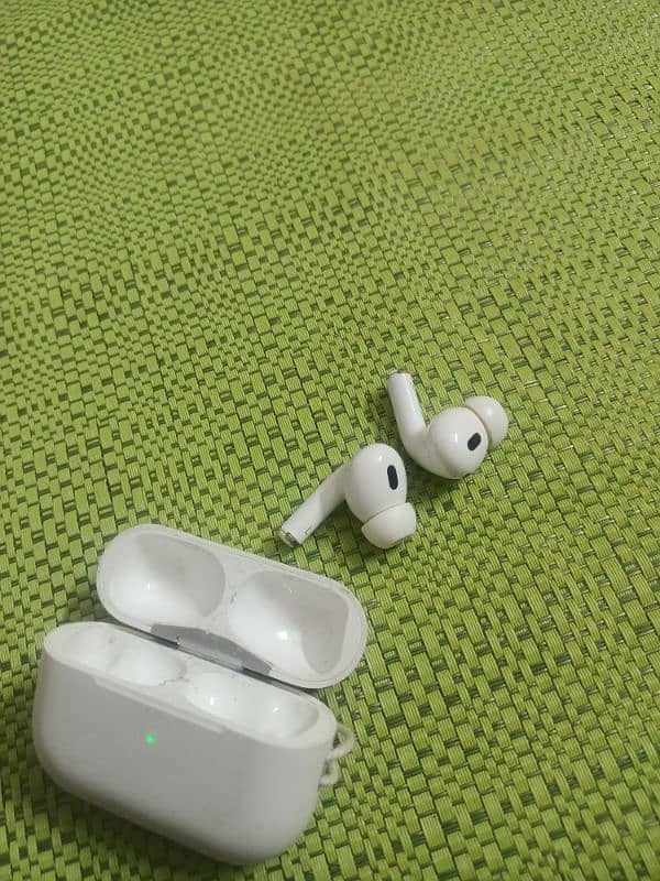 apple airpods 1