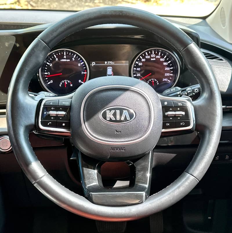 KIA Grand Carnival - 2021 13