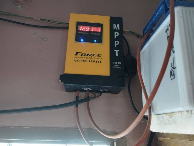 FORCE MPPT SOLAR CHARGER CONTROLLER 60 AMP 1000VAC 4